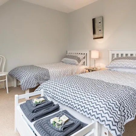 Delightful Just Steps From Town *