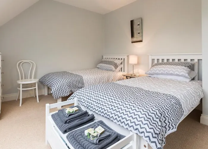 Delightful Just Steps From Town *